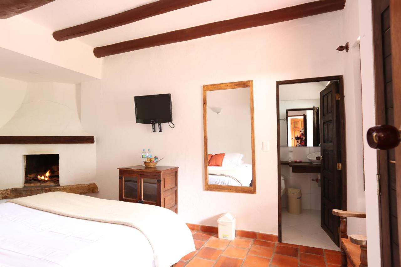 Hotel Meson De Los Virreyes Villa de Leyva Esterno foto